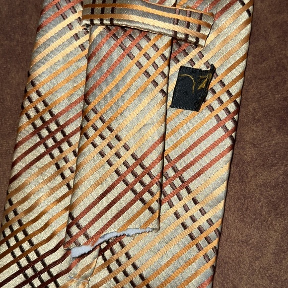 Tan Brown 100% Silk Tie - Picture 2 of 2